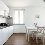 The View 1 Apartment *
